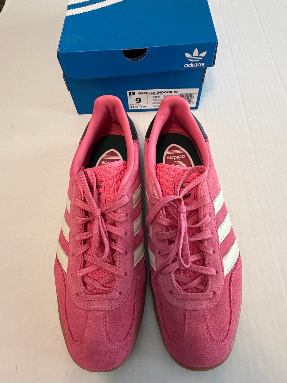 adidas Gazelle Indoor Women’s Pink & White Sneakers like new